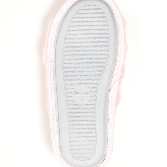 SPLENDID Faux Fur Pink Crisscross Slippers - Picture 5 of 6